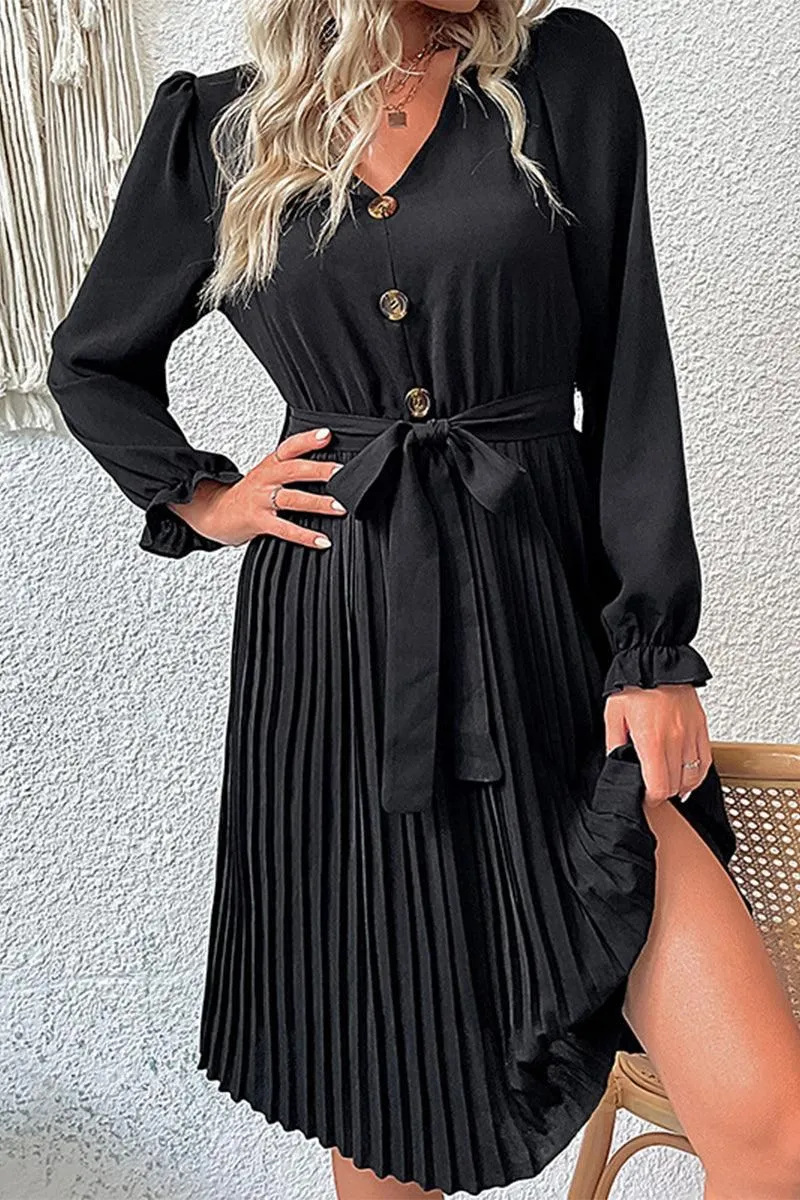 BUTTON DETAILED SLIM WIST PLEATED TRENDY DRESS