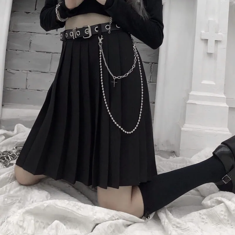 [Plus size] Gothic punk cross belt chain pleated skirt