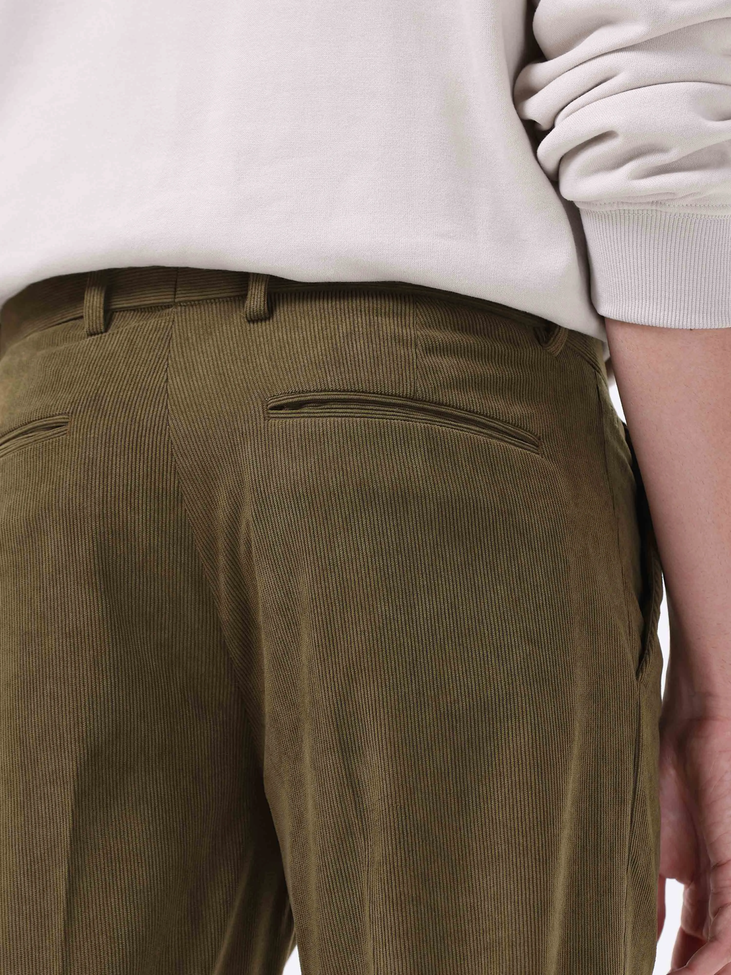 Statement Corduroy Oak Pant