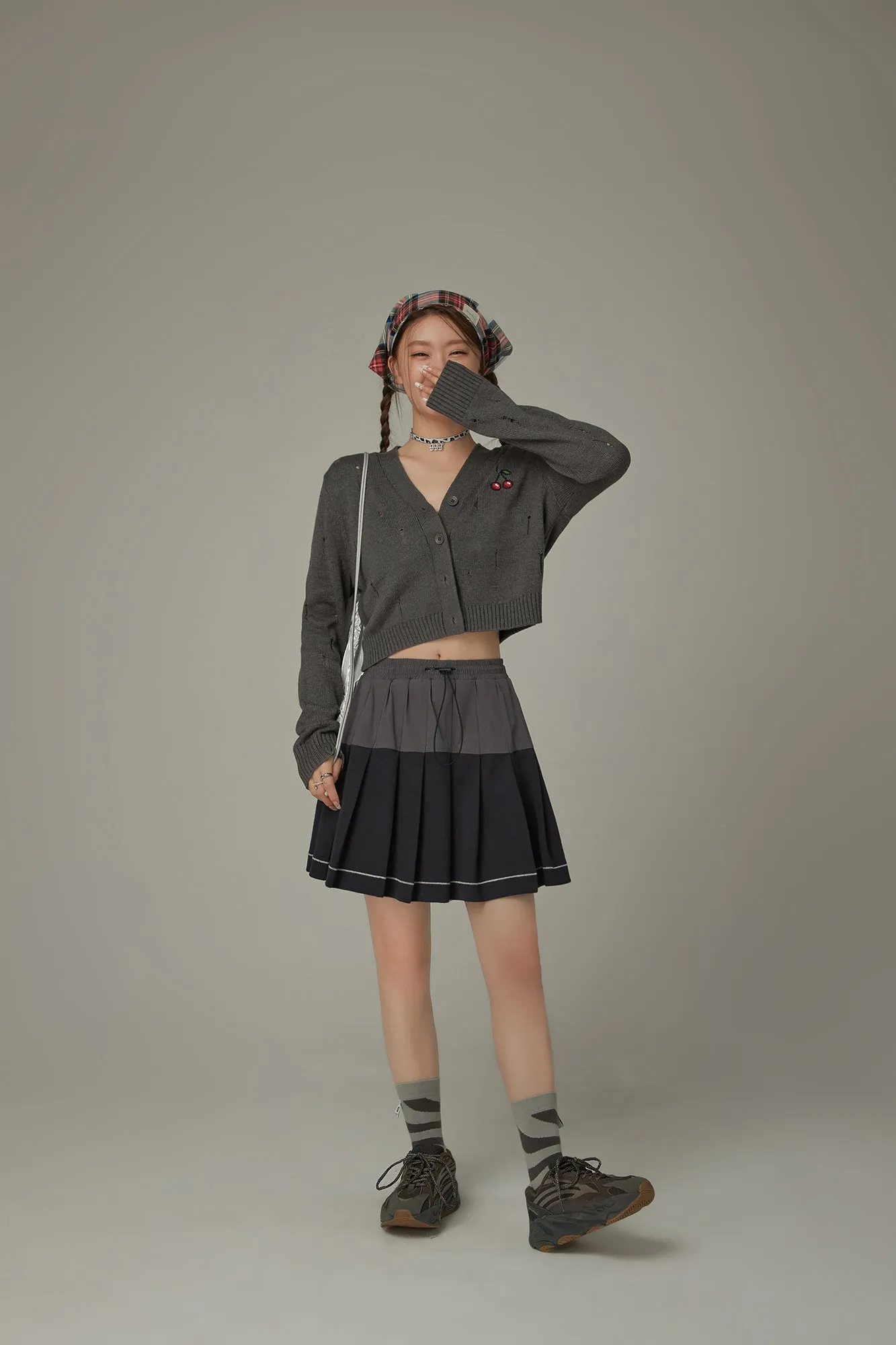 Stopper Pleated Skirt