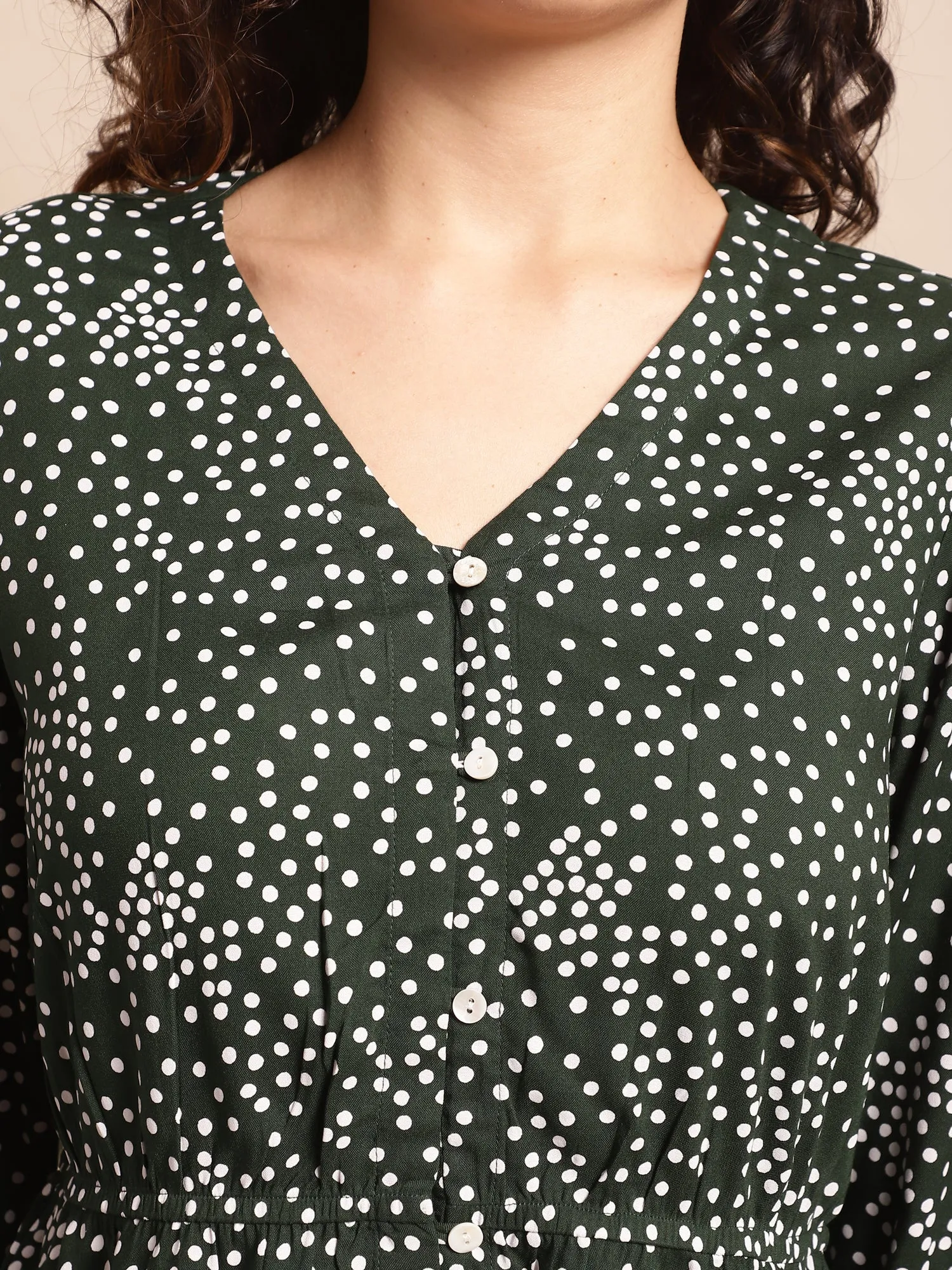 Women's Casual  Green Polka dot Print V neck Top